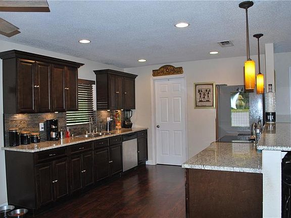 3rd image of 1390 Fort Smith Blvd