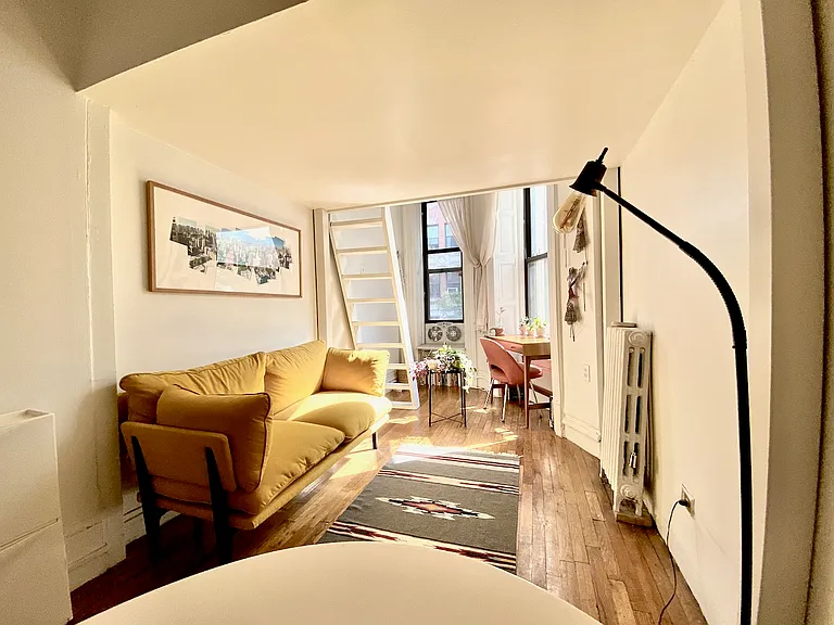 103 W 70th St #3C — Photo 3