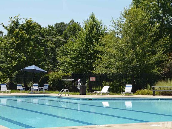 2nd image of 3129 Genlee Dr