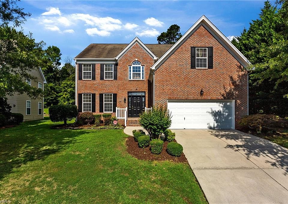 1st image of 311 Jamestown Oaks Dr