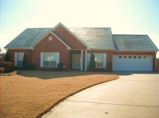 104 Fawn Cv, White Hall, AR 71602