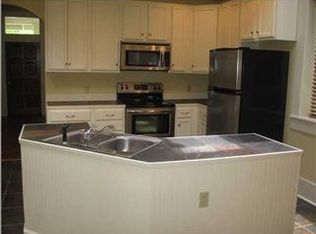 1052 New Saint Francis St, Mobile, AL 36604