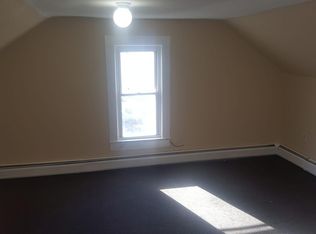 327 Ogden St, Bridgeport, CT 06608