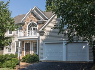 2074 Loring Pl, Charlottesville, VA 22901