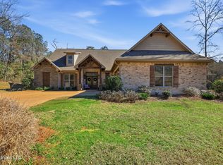 112 Laurelwood Trl, Mendenhall, MS 39114