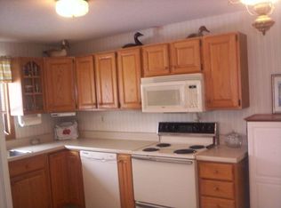 24 Vintner Pl, Enfield, CT 06082