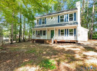 10228 Guenevere Ct, Mechanicsville, VA 23116