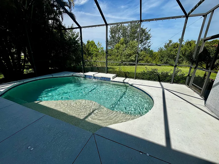 4726 Claremont Park Dr — Photo 9