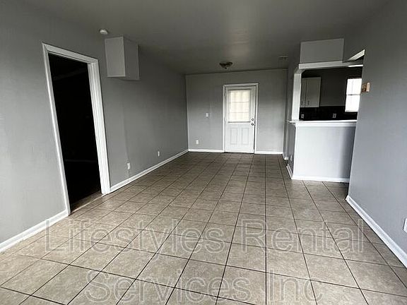3rd image of 6710 Watoma St