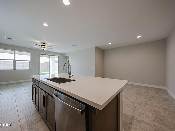 4th image of 26122 N 170th Ave