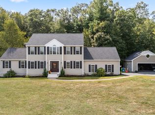 8 Virginia Ave, Sutton, MA 01590