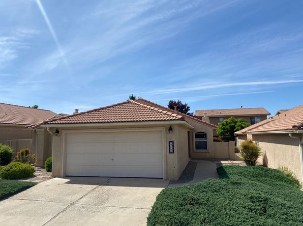 7304 Quail Springs Pl NE