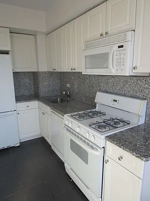 Rented by City & Suburban | media 21