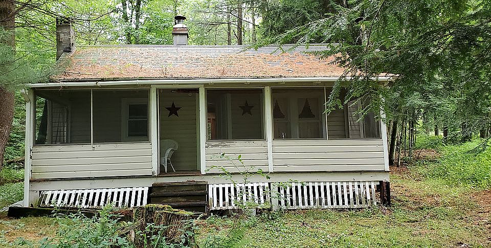1st image of 149 Beaver Lake Cir