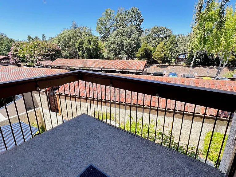 1321 S Villa Way — Photo 12