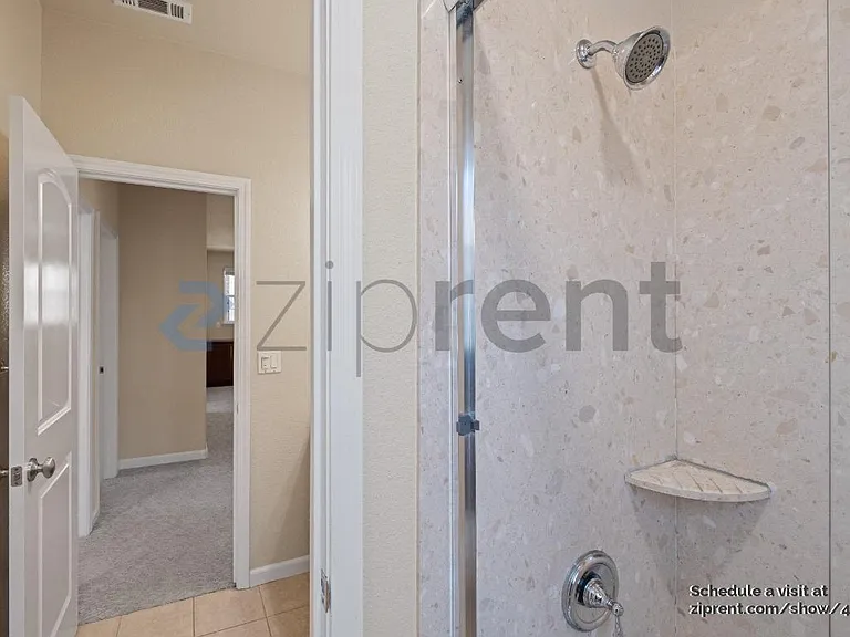 5023 Queensbury Way — Photo 30