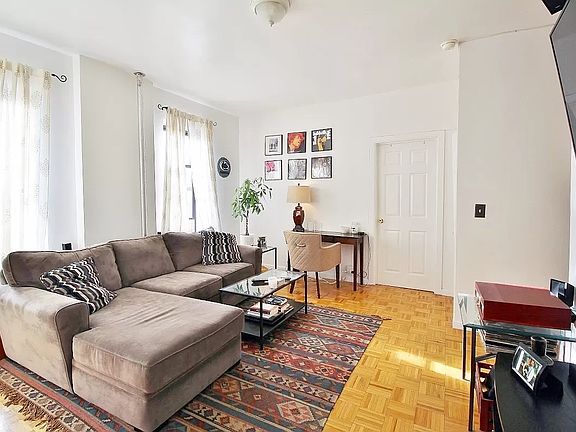 2nd image of 235 E 84th St APT 39