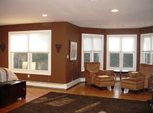 146 Pine St, Ramsey, NJ 07446