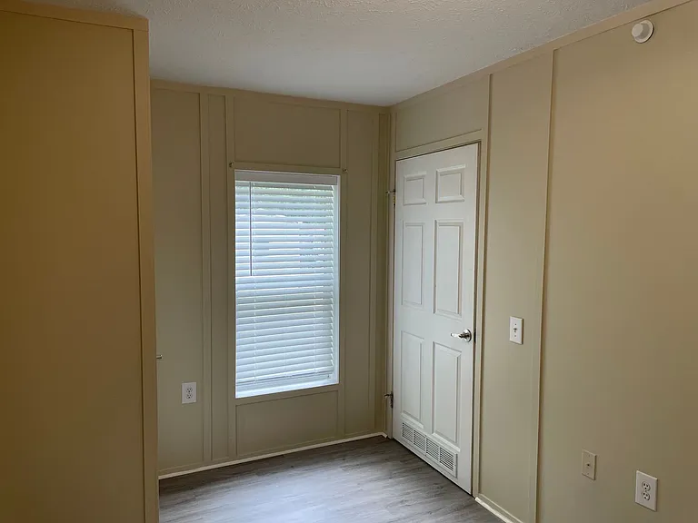 1018 Alandale Pl SE — Photo 11