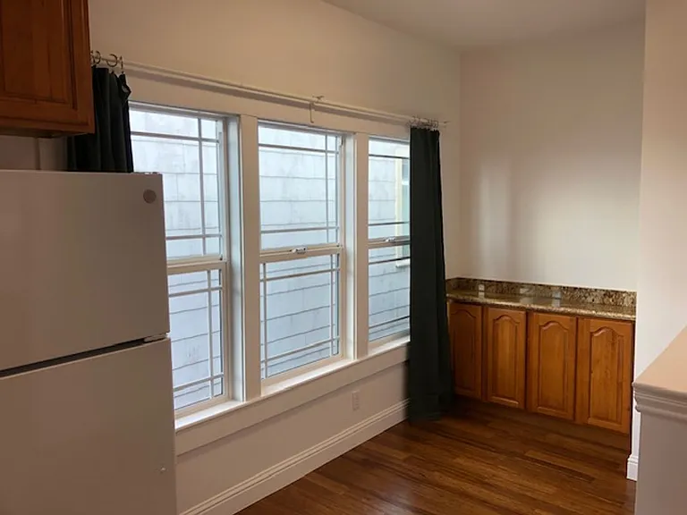 937 International Blvd — Photo 31