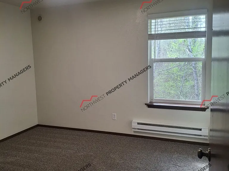 1101 Woodland Ave — Photo 15