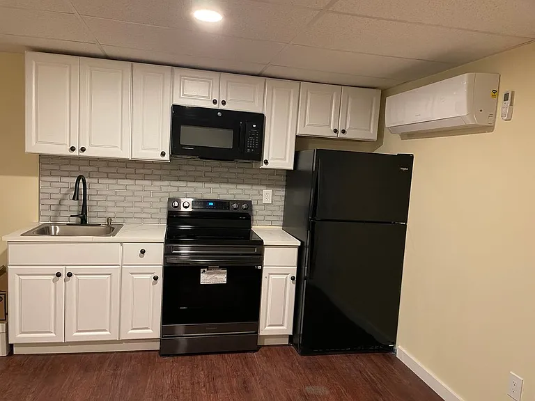 441 Sunrise Highway North Service Rd — Photo 14