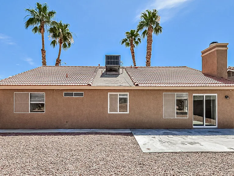 4515 Shannon Jean Ct — Photo 16