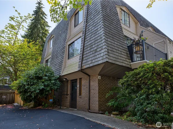 8603 244th St SW #2A, Edmonds, WA 98026