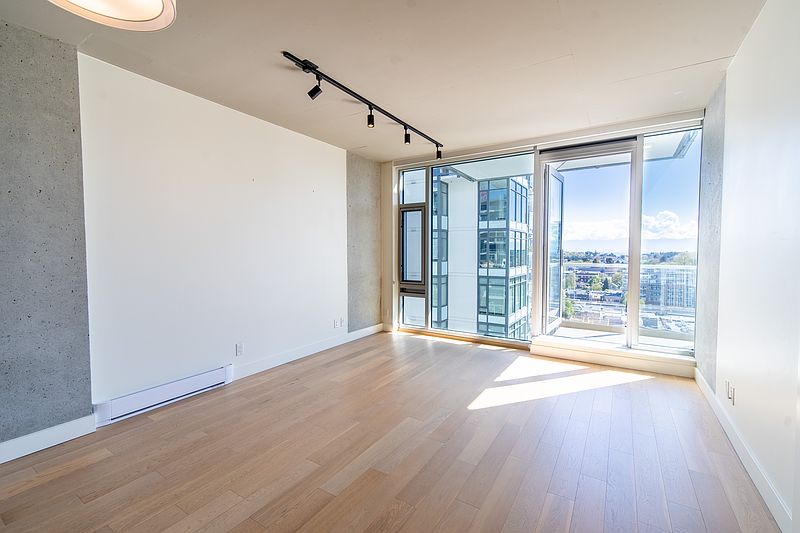 Victoria Apartment for rent - 1 Bedroom — photo 3