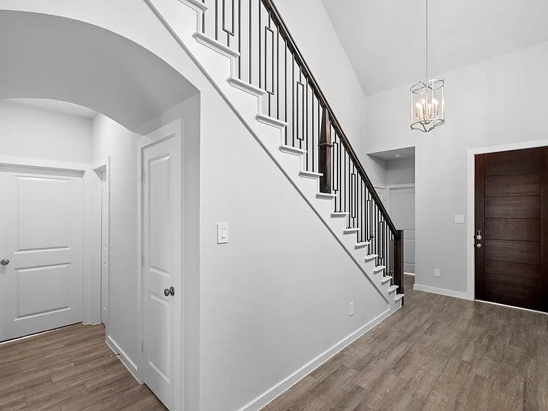 29834 Ellwood Ln — Photo 20