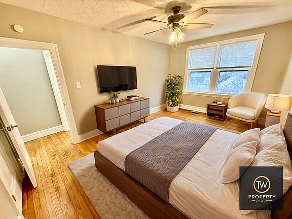 5th image of 1240-72 Hawthorne Pl #1256-D