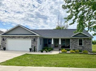 706 Mill St, Hanson, KY 42413