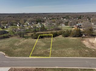 333 Linden Rd, Prescott, WI 54021