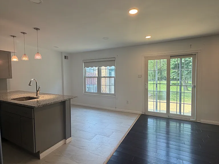8426 Brunswick Pl — Photo 17