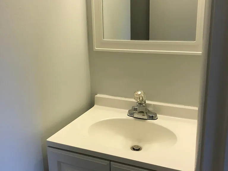 321 W Terra Cotta Ave #2 — Photo 3