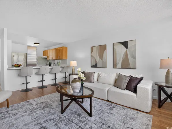 3030 Ala Ilima St APT 301, Honolulu, HI 96818