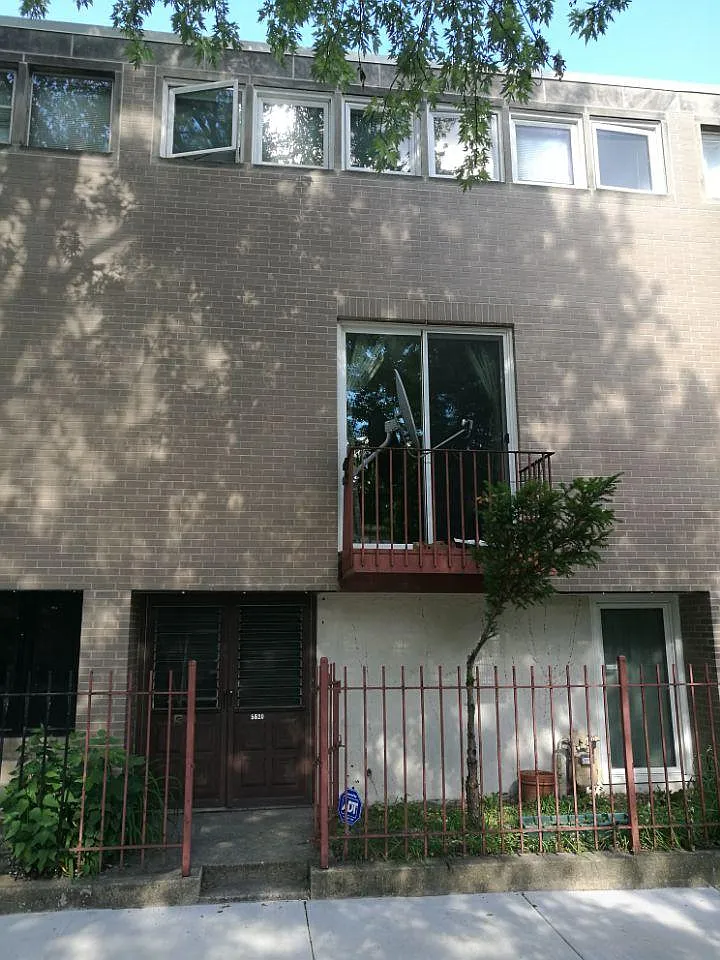 5520 S Harper Ave photo 1