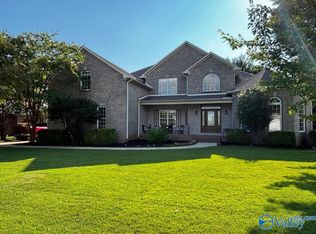 236 Lake Carmel Ct, Huntsville, AL 35811