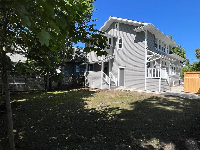 2537 SE 33rd Pl — Photo 19