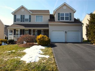 3838 Rittenhouse Rd, Macungie, PA 18062