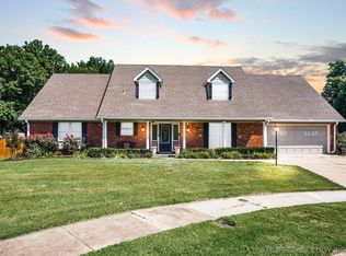 7509 E 55th St S, Tulsa, OK 74145