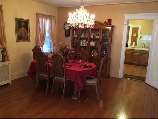Sold by Metrostar Realty Corp. | media 3
