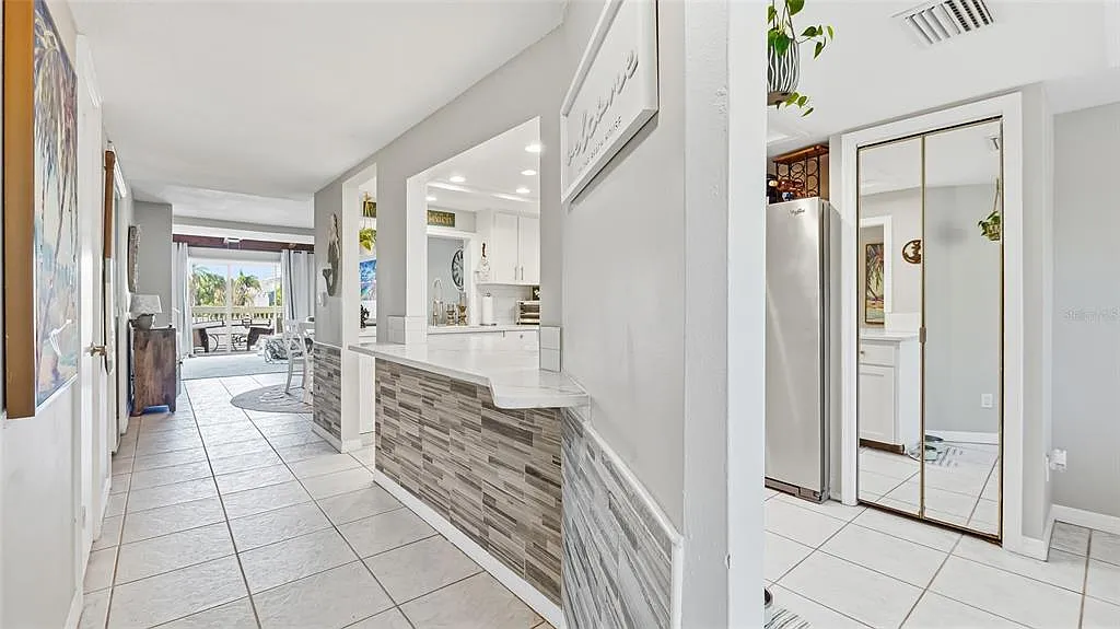 Building Photo - 318 Windrush Blvd #9