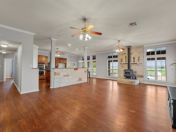 4th image of 602 Downsville Rd