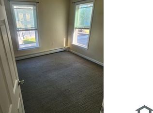 73 Broadway APT 3, Taunton, MA 02780
