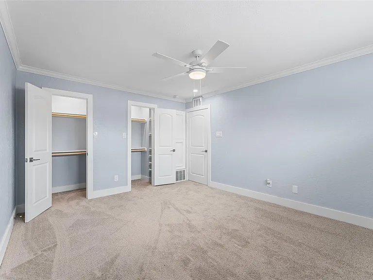 8118 Albacore Dr #7 — Photo 12
