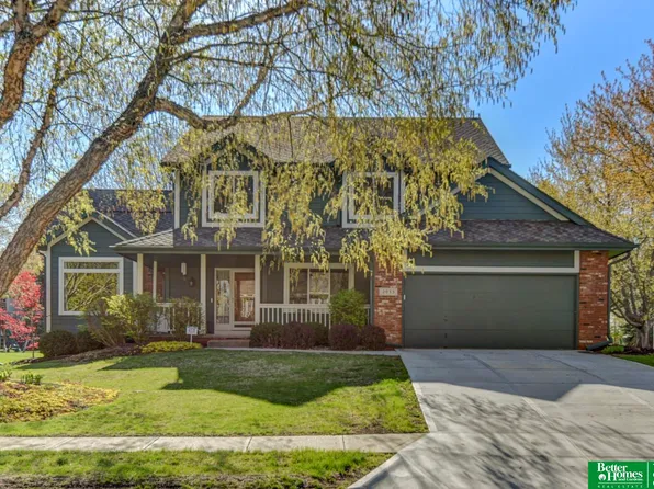 2033 S 182nd Avenue Cir, Omaha, NE 68130