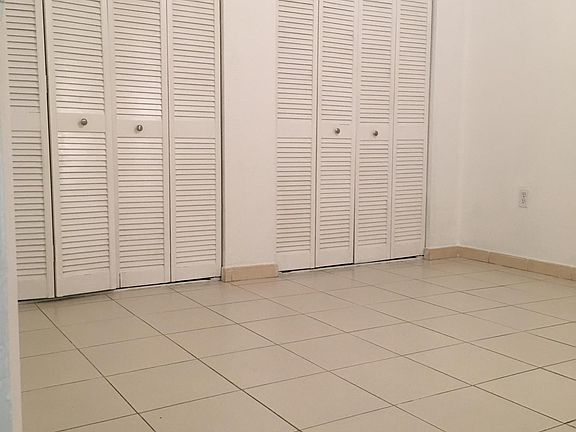 4th image of 10000 NW 80th Ct APT 2114