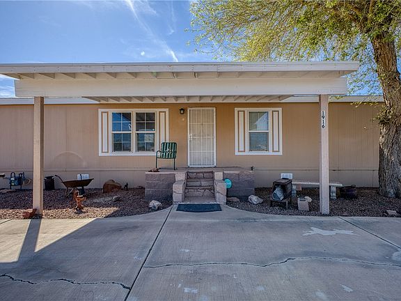 2nd image of 1916 E Plantation Rd