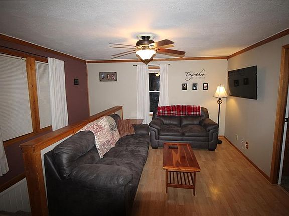 2nd image of 2202 4th St E